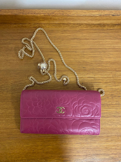 CHANEL WALLET PINK CAMELLIA GOLD