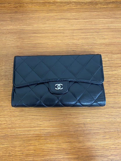 CHANEL CLASSIC WALLET BLACK SERIES 10