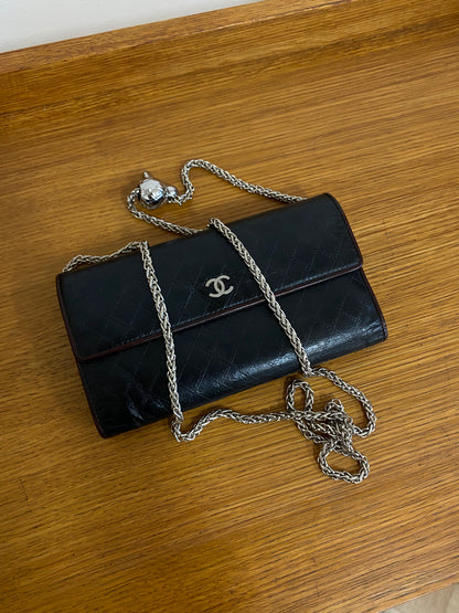 CHANEL QUILTED WALLET BLACK/BURGUNDY SERIES 11