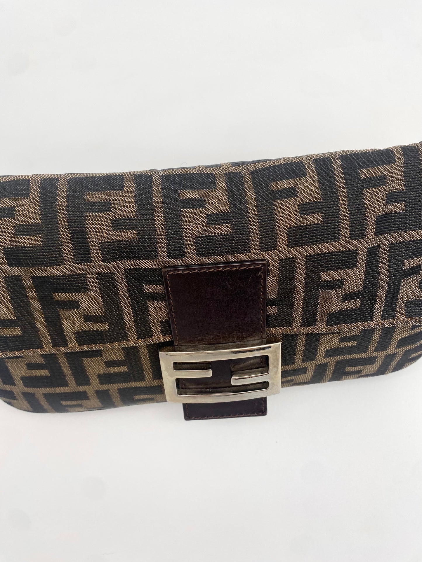 FENDI BAGUETTE ZUCCA