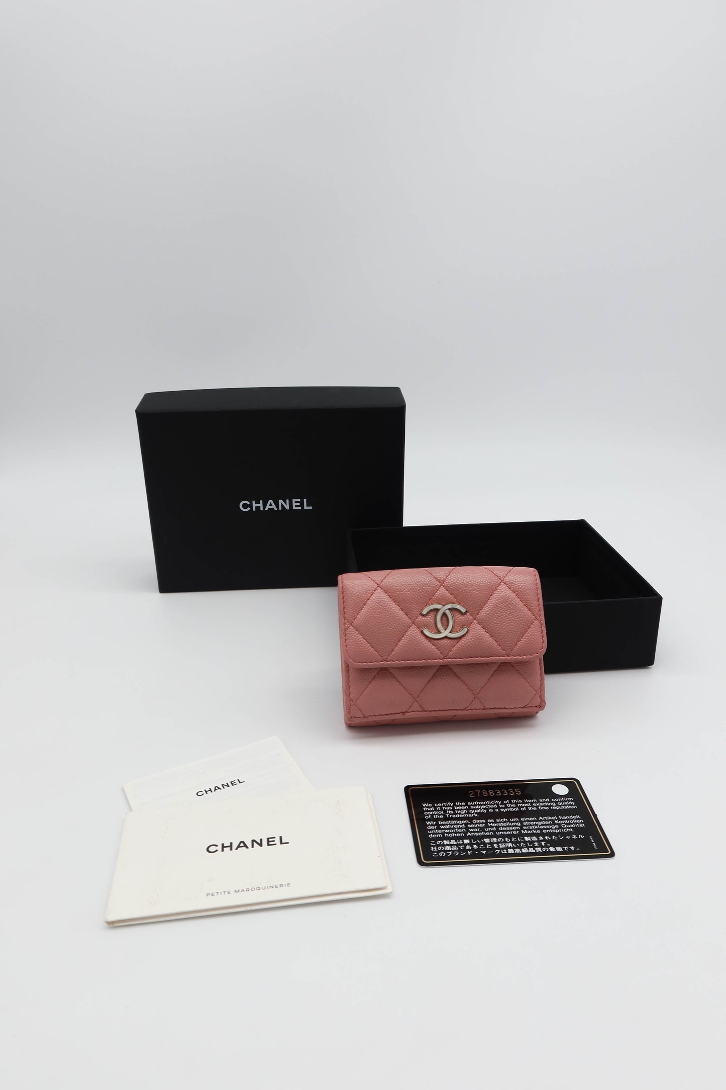 CHANEL 2019 CAVIAR PEARL PINK WALLET